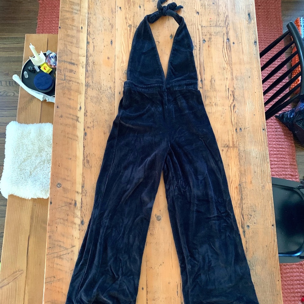 [SOLD] Wide Leg Black Velvet/Velour Jumpsuit